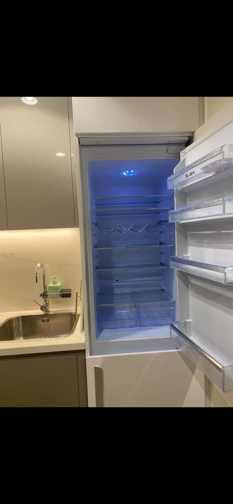 Apartment Azizi Riviera